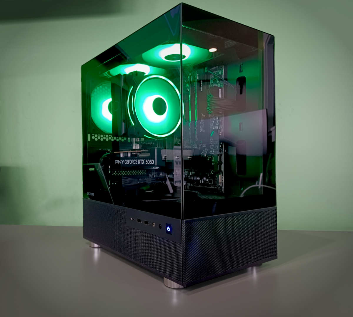Revo Stryker A5 Custom Gaming Tower