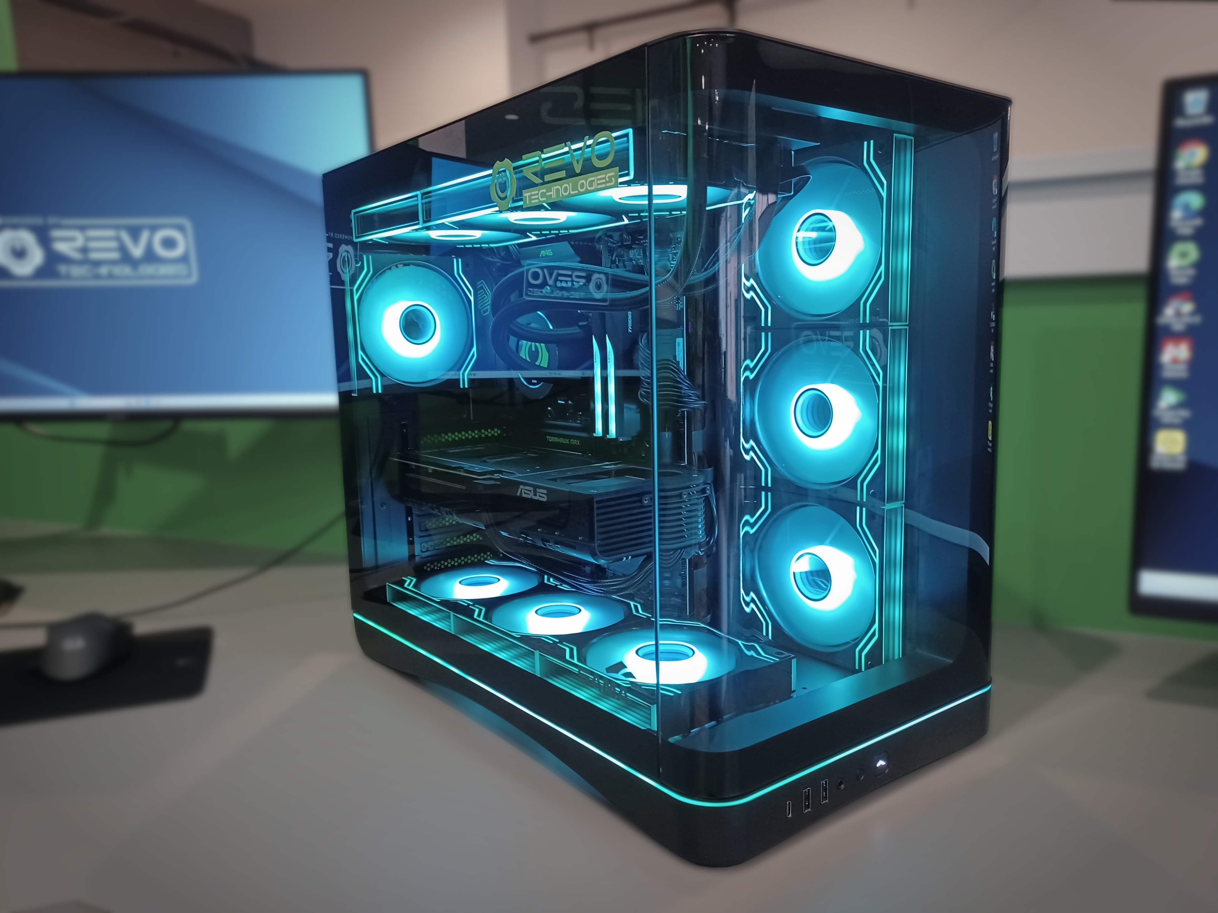 Revo Technologies Stryker A9 Custom Gaming PC